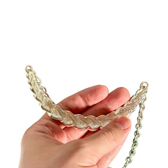 3/$20 St. Thomas Women's Silvertone Chain Statement Necklace Twist Front READ - Picture 3 of 5